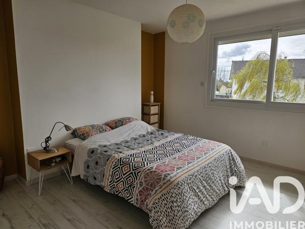 Maison à vendre 10 pièces 251 m² Montceau-les-Mines