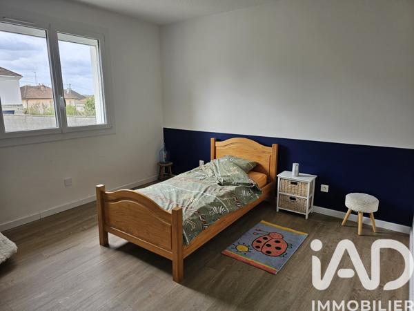 Maison à vendre 10 pièces 251 m² Montceau-les-Mines