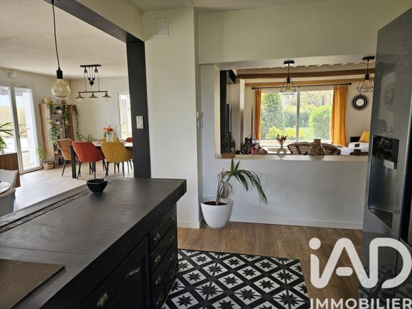 Maison à vendre 10 pièces 251 m² Montceau-les-Mines