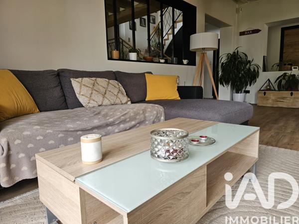 Maison à vendre 10 pièces 251 m² Montceau-les-Mines
