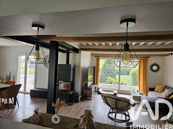 Maison à vendre 10 pièces 251 m² Montceau-les-Mines
