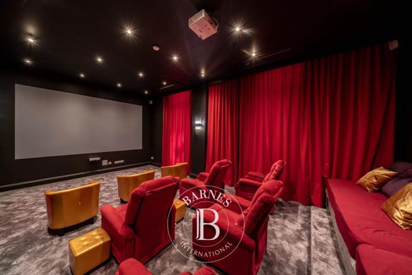 Cannes, Villa 10 Chambres -  579 m² à vendre