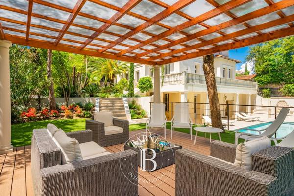 Cannes, Villa 10 Chambres -  579 m² à vendre