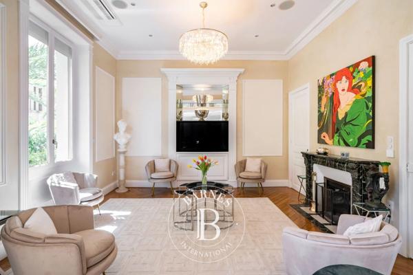 Cannes, Villa 10 Chambres -  579 m² à vendre