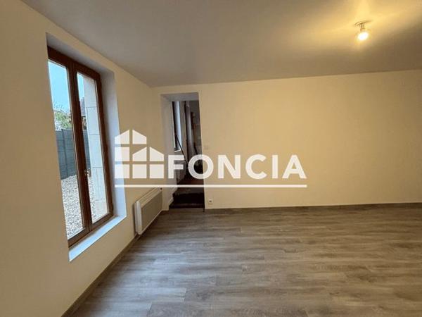 Location Maison 5 pièces 111 m² - Septmonts 02200