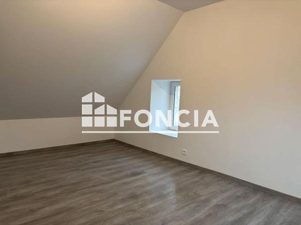 Location Maison 5 pièces 111 m² - Septmonts 02200