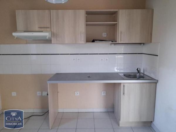 Appartement à louer 4 pièces 78.88m² Pau (64000)