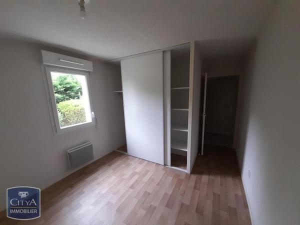 Appartement à louer 4 pièces 78.88m² Pau (64000)
