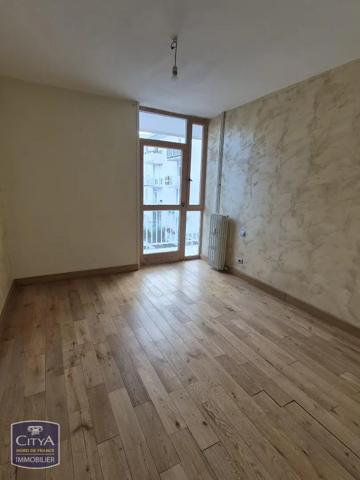 Appartement à louer 3 pièces 66.7m² Maubeuge (59600)