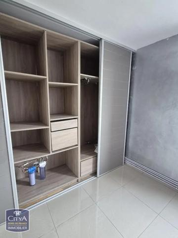 Appartement à louer 3 pièces 66.7m² Maubeuge (59600)