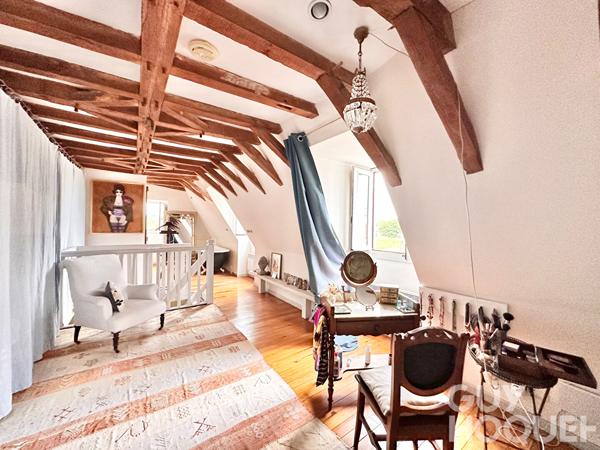 Maison béarnaise proche d'ORTHEZ avec dépendance et piscine