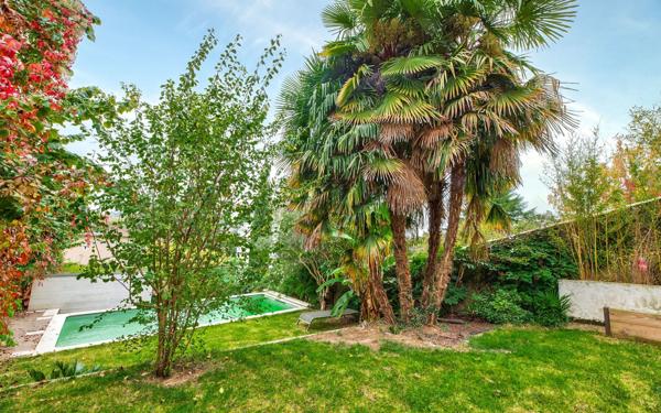 Maison à vendre    5 pièces •  Écully