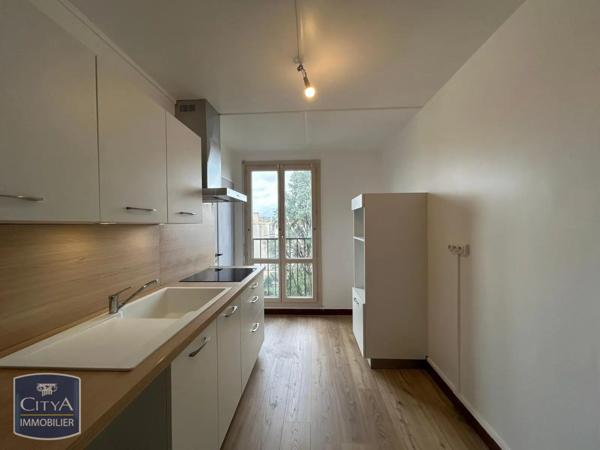 Appartement à louer 2 pièces 49.23m²