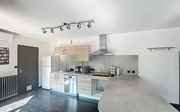 Appartement à louer    3 pièces •  Tournon-sur-Rhône