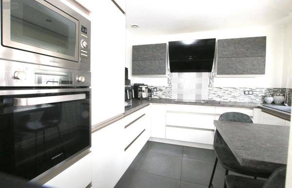 Maison à vendre à Pulnoy en Meurthe-et-Moselle (54425), ref : Maison rénovée idéalement située à PULNOY