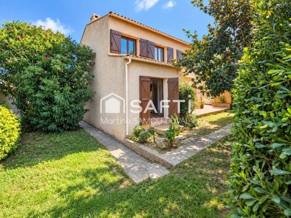 Maison familiale de 152m2 sur un terrain 580m2, beaux volumes et fort potentiel