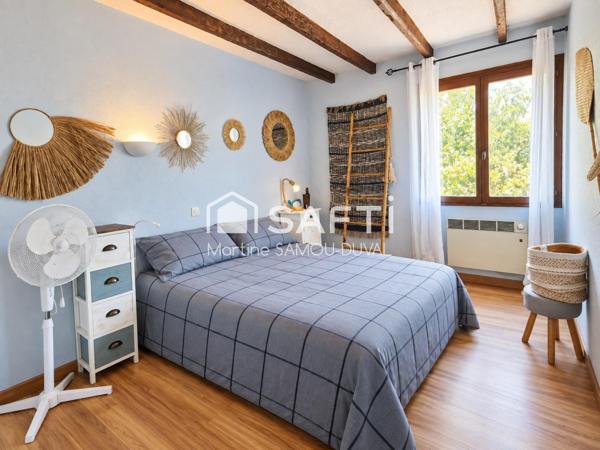 Maison familiale de 152m2 sur un terrain 580m2, beaux volumes et fort potentiel