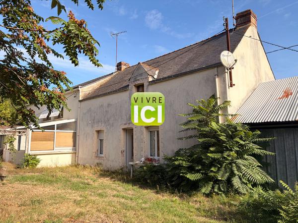 Maison en pierre à rénover - Potentiel de 100m2 - Jardin - Calme - CROSSAC