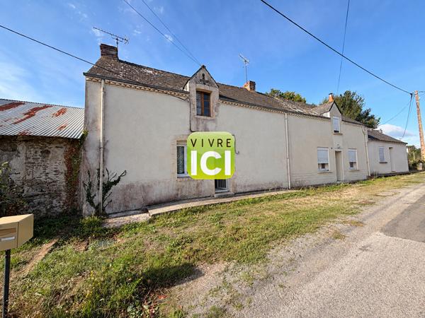 Maison en pierre à rénover - Potentiel de 100m2 - Jardin - Calme - CROSSAC