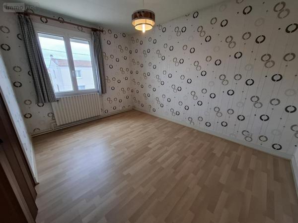 Maison à vendre à Saintes en Charente-Maritime (17100), ref : 17111-690