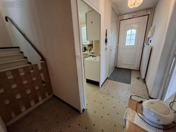 Maison à vendre à Saintes en Charente-Maritime (17100), ref : 17111-690