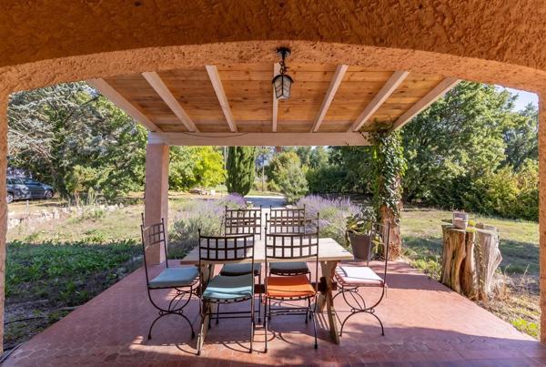 Vente Maison provençale de luxe Tourrettes 3 Pièces 92 m²