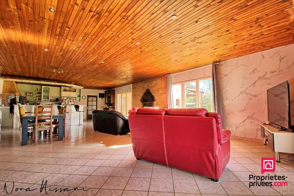 Maison Sampans 255 m2