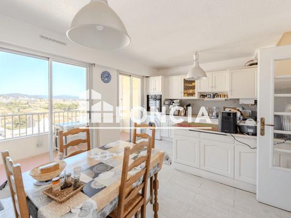 À vendre Appartement 4 pièces 104 m² - Hyères 83400