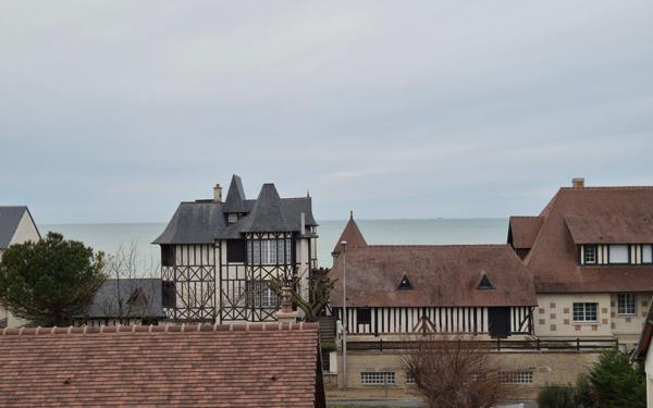 Appartement à vendre    4 pièces • 49,30 m2 Blonville-sur-Mer