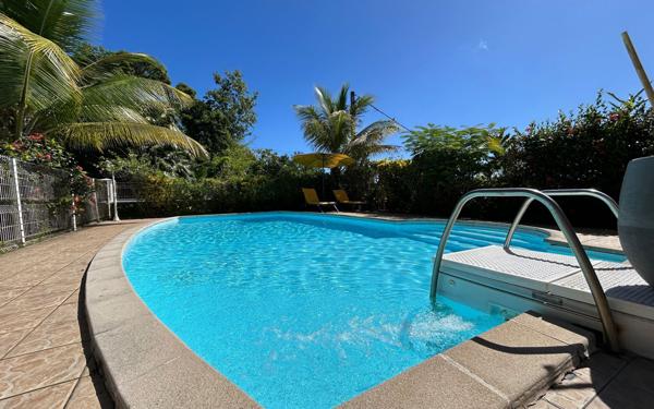 Maison à vendre    11 pièces •  Sainte-Anne