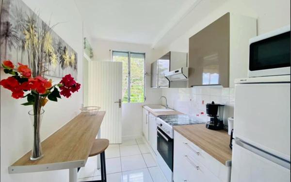 Maison à vendre    11 pièces •  Sainte-Anne