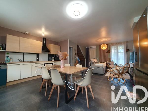 Maison à vendre 5 pièces 101 m² Saint-Vaast-de-Longmont