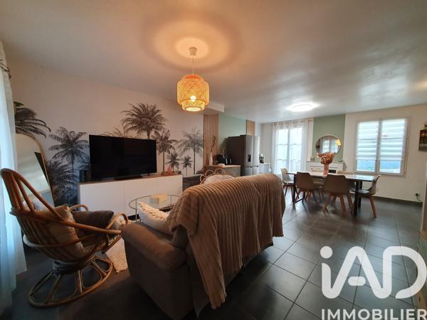 Maison à vendre 5 pièces 101 m² Saint-Vaast-de-Longmont