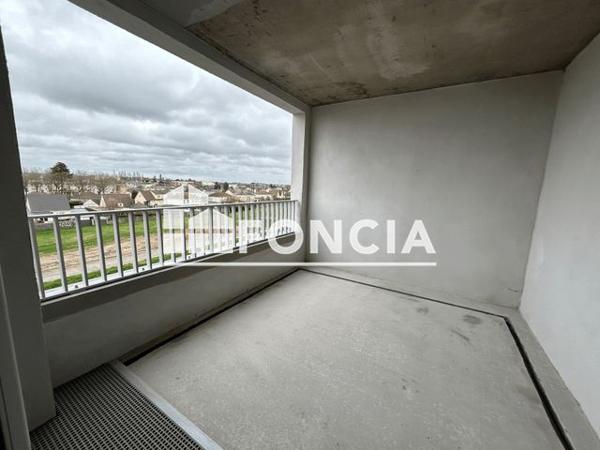 Location Appartement 2 pièces 43 m² - 4 RUE JEAN JAURES Colombelles 14460