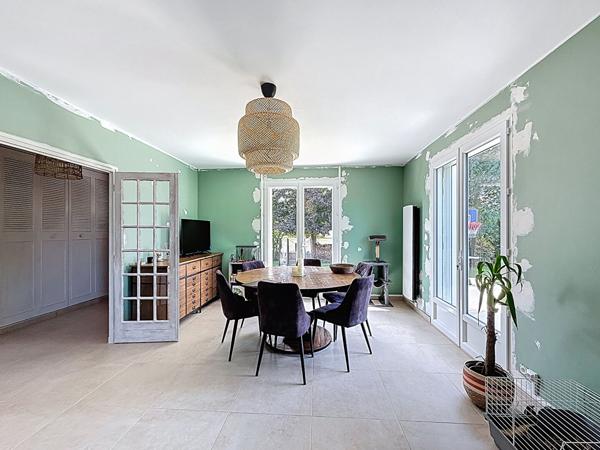 Maison Saint Jean De Niost 4 pièce(s) 100 m2, 3 chambres, garage, de 36m2 terrain 1500m2