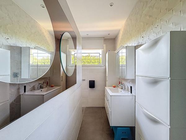 Maison Saint Jean De Niost 4 pièce(s) 100 m2, 3 chambres, garage, de 36m2 terrain 1500m2