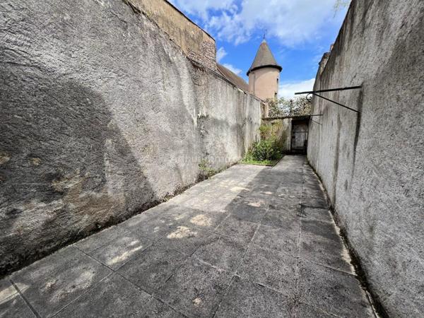 Vente Maison de village 4 pièces 110 m2 à Saulieu