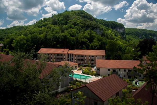 Appartement - Les eyzies Appartement 2 chambres – Résidence de vacances, idéal pour investissement, sous bail commercial jusque fin 2029