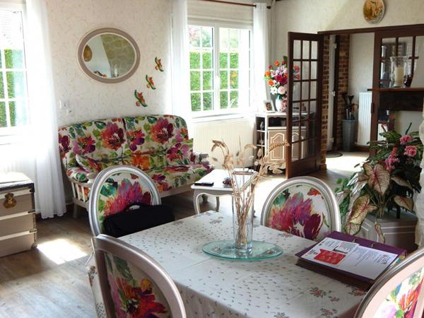 Maison .160 m² . 6 pièces