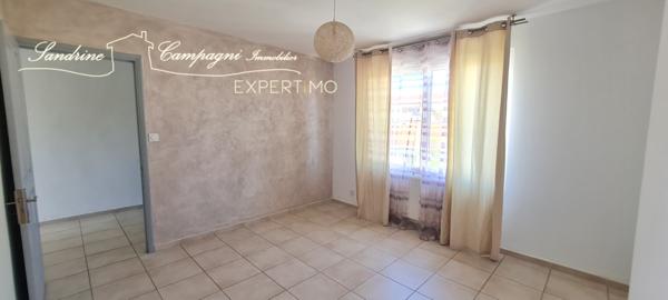 Carpentras (84200) Maison familiale T5 lumineuse avec garage terrasse et jardin