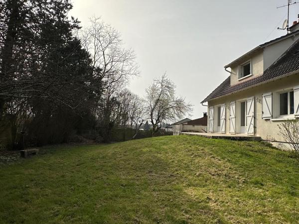 PANNES, PROCHE MONTARGIS - 1h de PARIS Gare de BERCY - MAISON 6 PIECES - 110 m2 SOUS-SOL, TERRAIN 907 m2