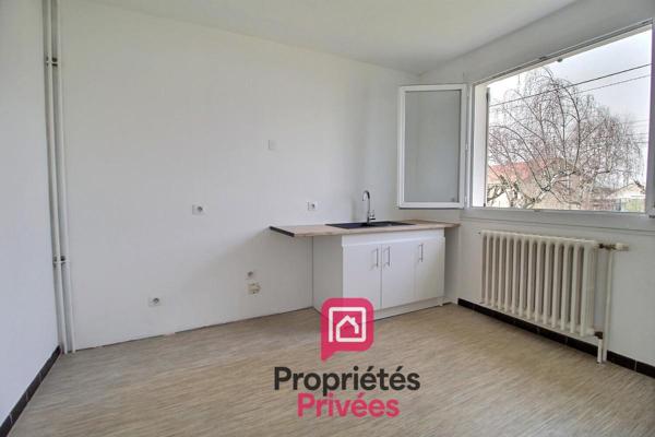 PANNES, PROCHE MONTARGIS - 1h de PARIS Gare de BERCY - MAISON 6 PIECES - 110 m2 SOUS-SOL, TERRAIN 907 m2