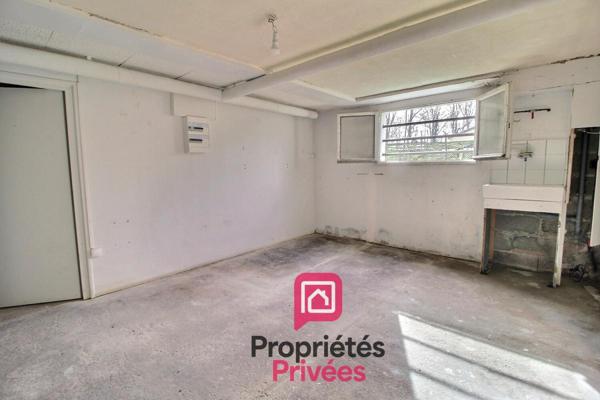 PANNES, PROCHE MONTARGIS - 1h de PARIS Gare de BERCY - MAISON 6 PIECES - 110 m2 SOUS-SOL, TERRAIN 907 m2