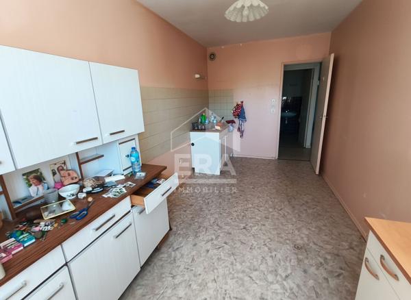 Appartement Dole 4 pièce(s) 79.78 m2, balcon/terrasse, cave, ascenceur, place de parking