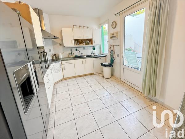 Maison à vendre 8 pièces 270 m² Port-Louis