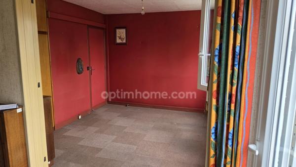 Appartement à vendre 4 pièces LE BOURGET (93) de 4 pièces / 2 chambres - 69 m2 - 223 000 € FAI