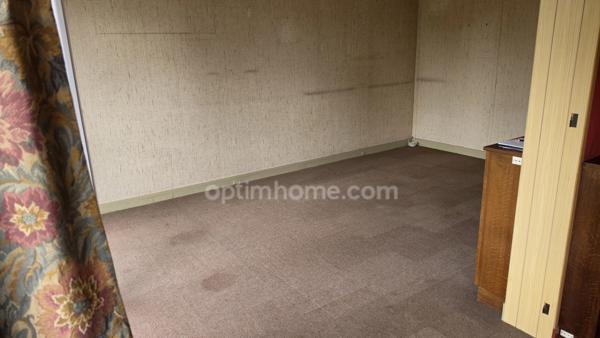 Appartement à vendre 4 pièces LE BOURGET (93) de 4 pièces / 2 chambres - 69 m2 - 223 000 € FAI
