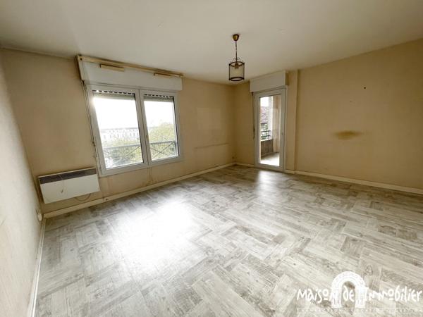 Vente Appartement avec loggia et garage - 3 pièces - 70m² - Centre-ville de COGNAC