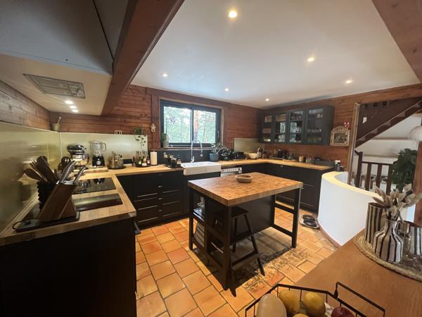 Chalet au coeur de la verdure