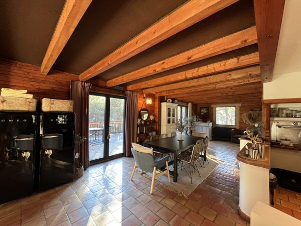 Chalet au coeur de la verdure